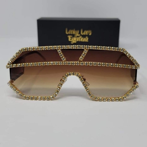 Luxury Fashion Sunglasses - Picture 2 of 3